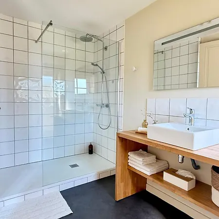 Villa Les De Grammont 260