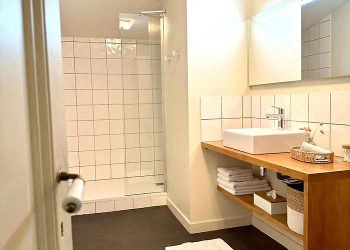 Les De Grammont 260 *